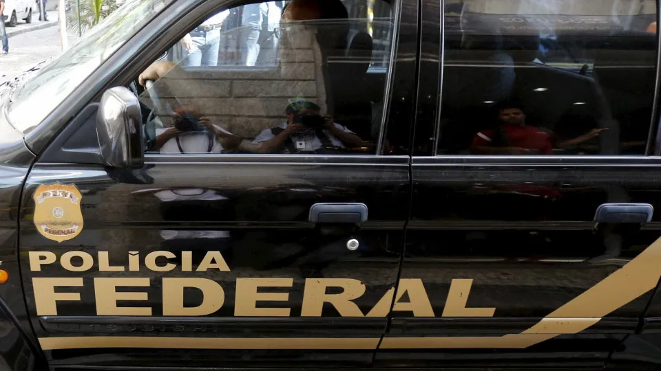 Tio de Michelle Bolsonaro é preso por armazenar pornografia infantil