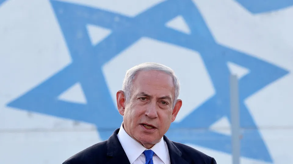 Netanyahu quer conquistar Gaza mesmo que coloque reféns em perigo, diz imprensa de Israel