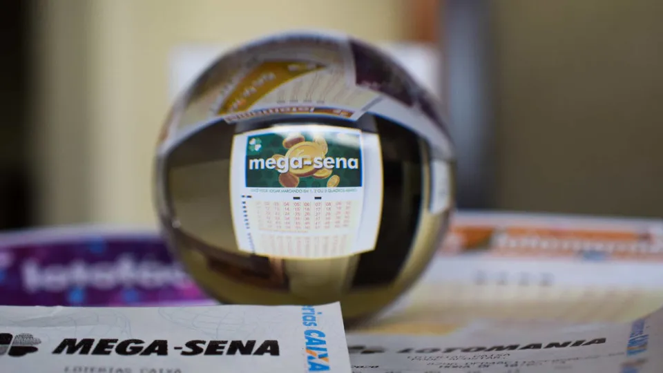 Mega-Sena sorteia nesta quinta-feira prêmio estimado em R$ 3,5 milhões