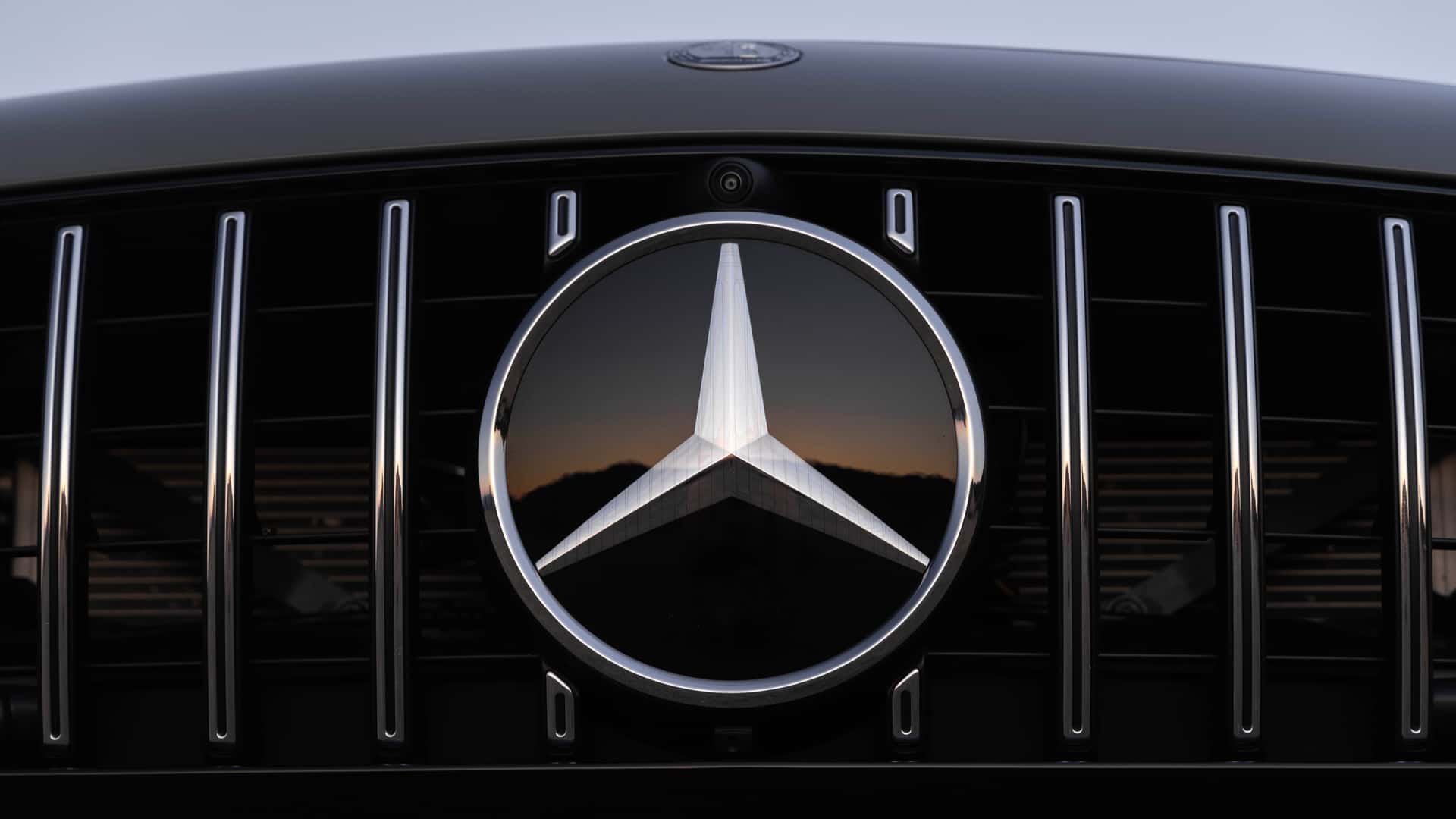 CEO da Mercedes-Benz vê espaço para nichos e defende combustão e EVs