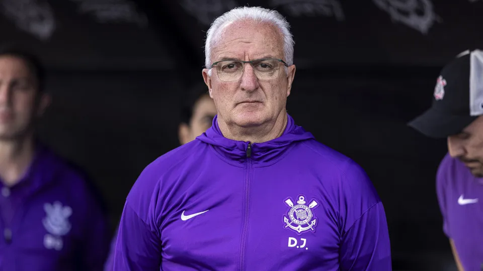 Dorival tem quadro preocupante com lesões no Corinthians