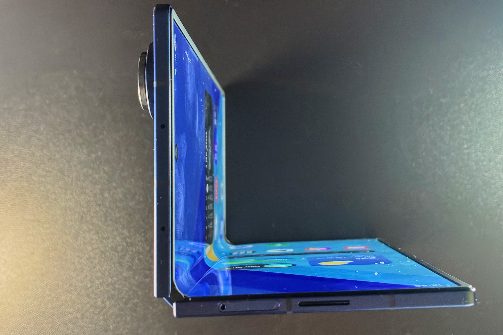 Galaxy Z Fold7: celular dobrável da Samsung vale a pena? Veja teste e comparação com outros 3 modelos
