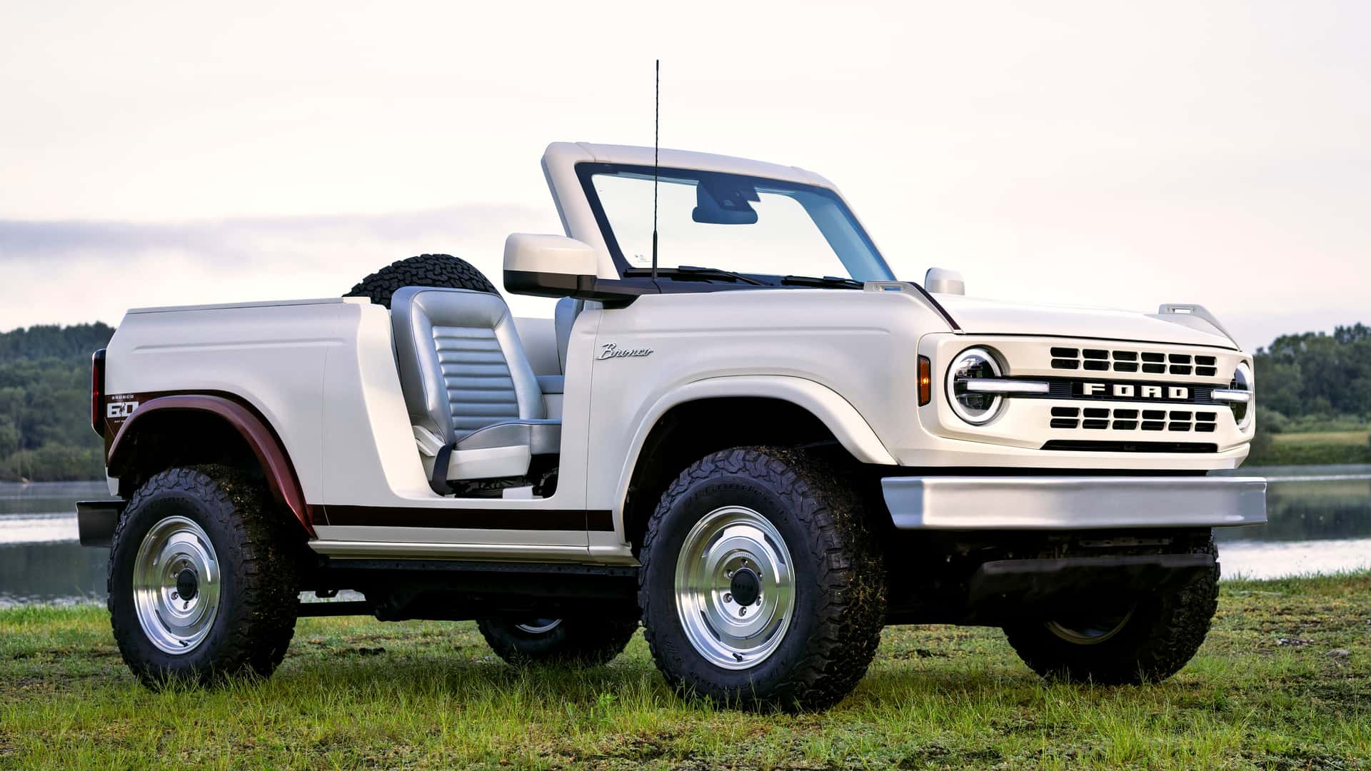 Ford Bronco Roadster Concept prova que a verdadeira beleza está na simplicidade