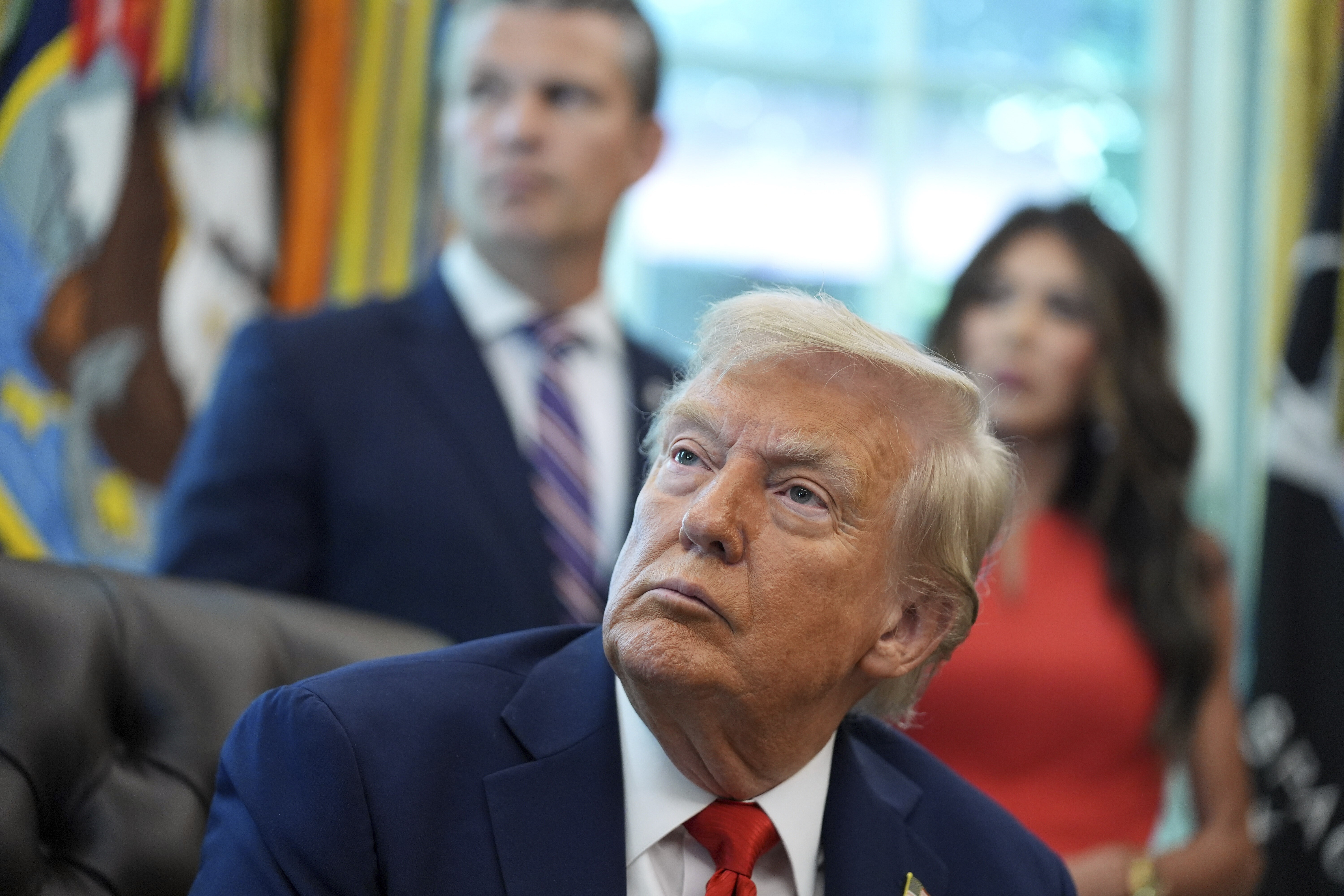 Fabricante de carros de luxo Lotus cortará 40% dos empregos no Reino Unido após tarifas de Trump