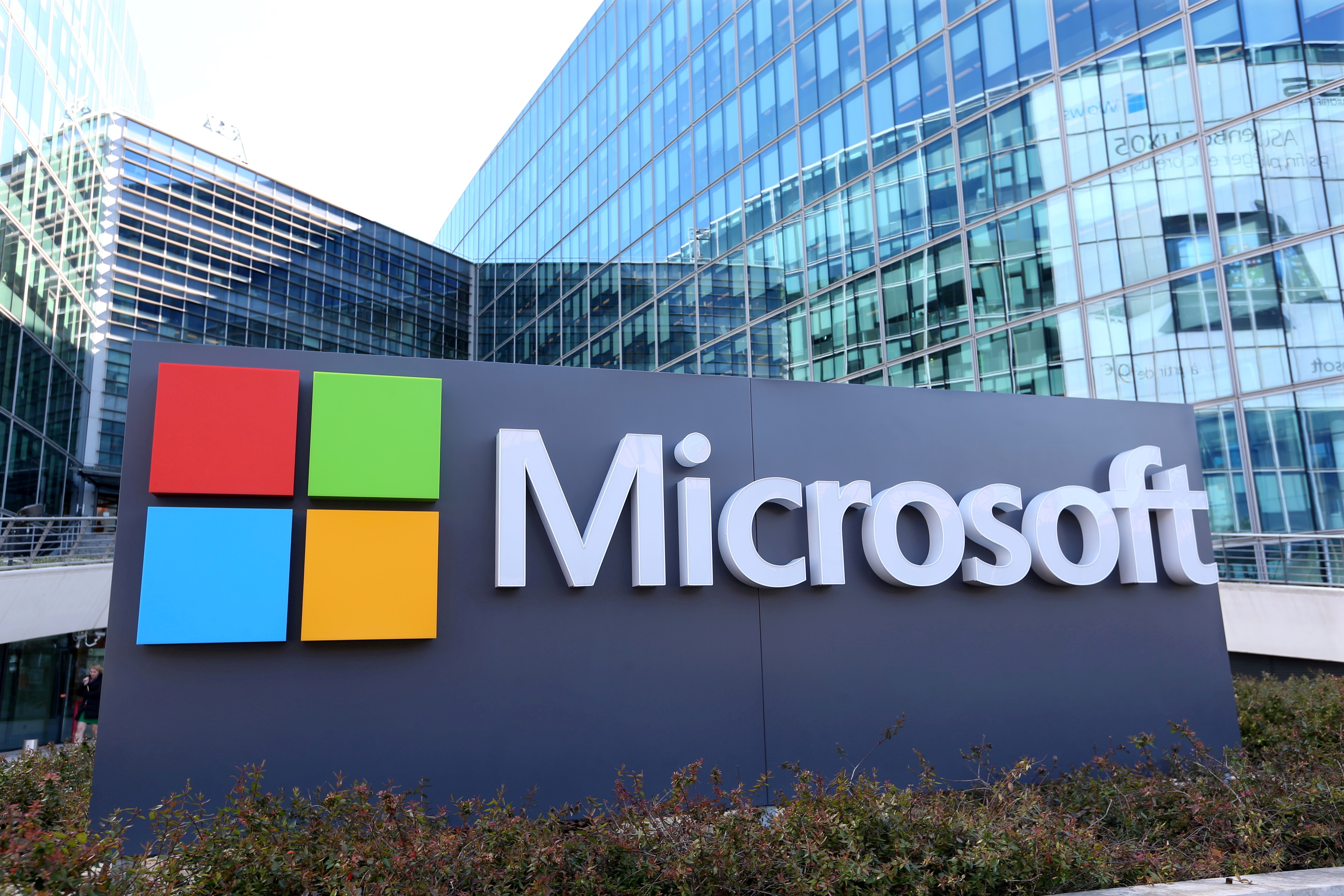 Microsoft demite mais de 6 mil funcionários, diz site; brasileiros são afetados