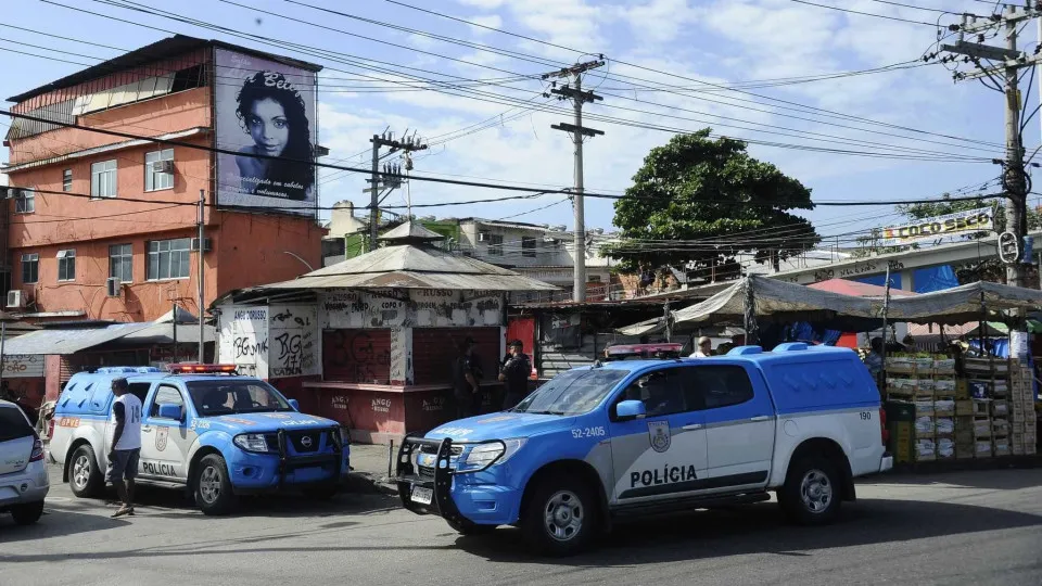 Chefe do tráfico da Maré é morto em operação da PM no Rio