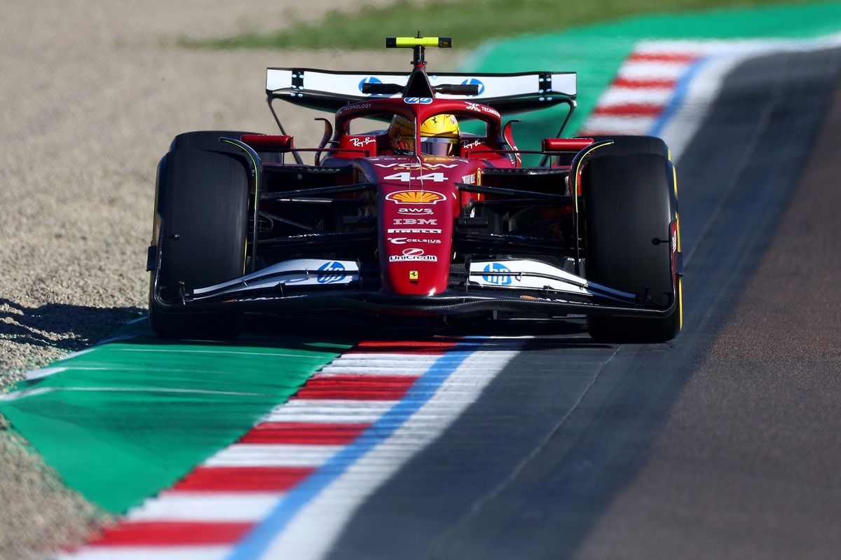 F1: Hamilton diz que desempenho dos freios parece "loteria" em 2025